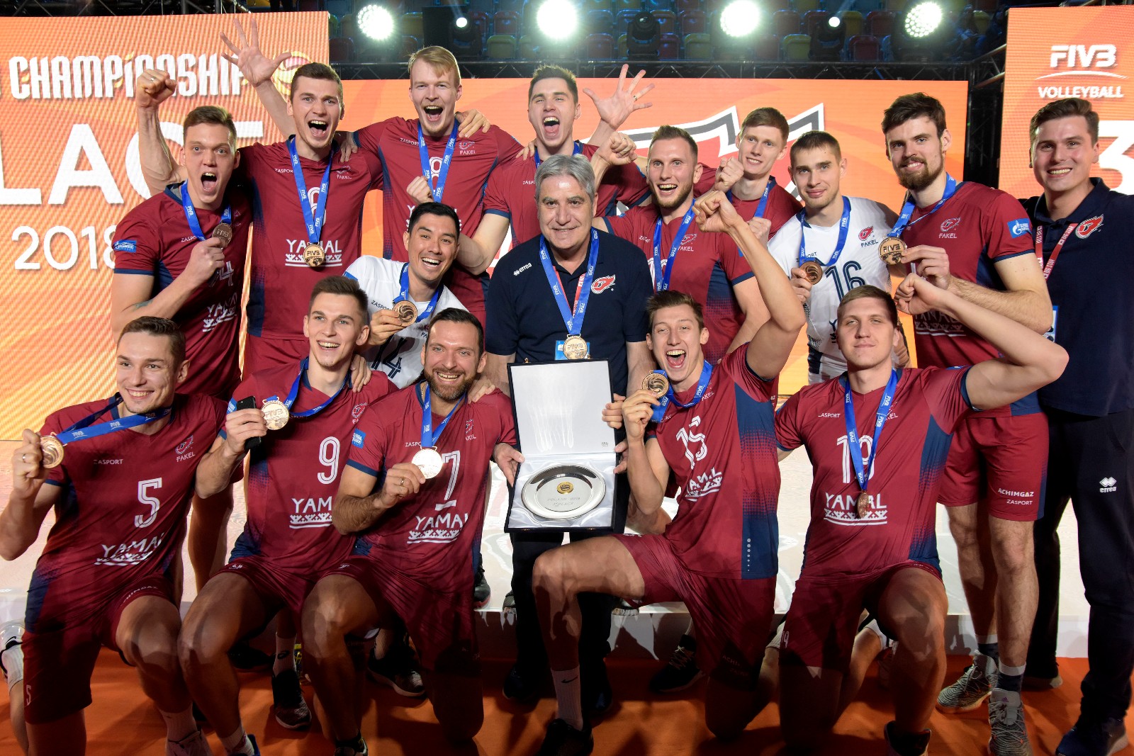 西蒙斯圆锥破碎机